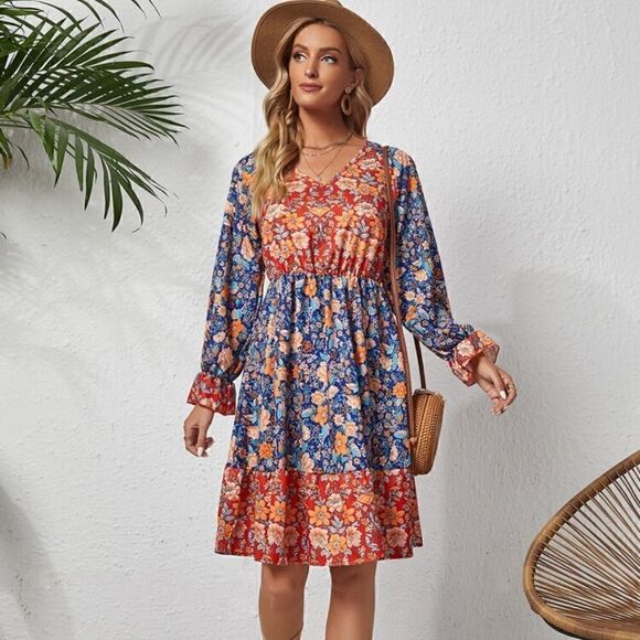 NEW! Beautiful Boho Floral Print Flounce Sleeve Ruffle Hem Dress Hippie Gypsy - Picture 1 of 5